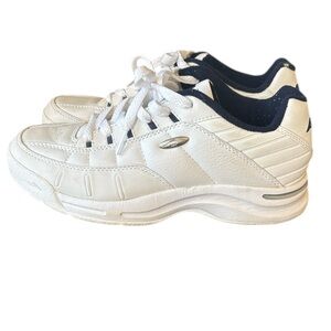 Avia 779 White Womens Walking Lace‎ Up Sneaker Size 7